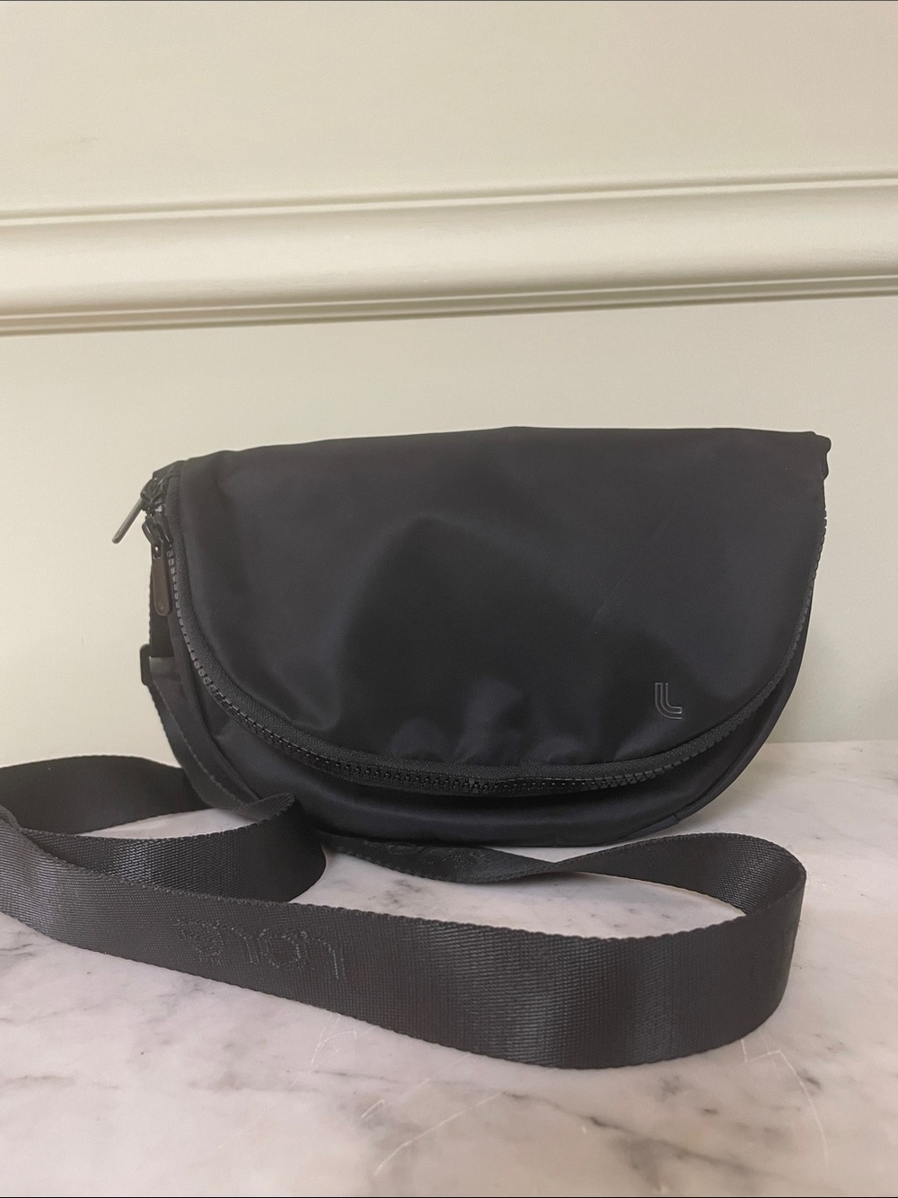 Lole Adjustable Crossbody Bag Flap Magnetic Closure